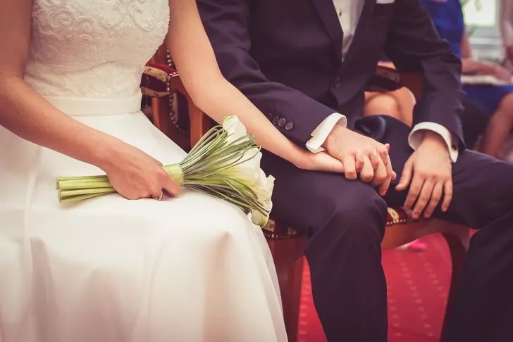 Rusya'da evlilik yoluyla oturum kuralı