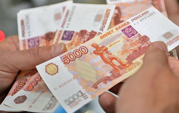Rusya'da halkın kredi borcu 409 milyar doları geçti