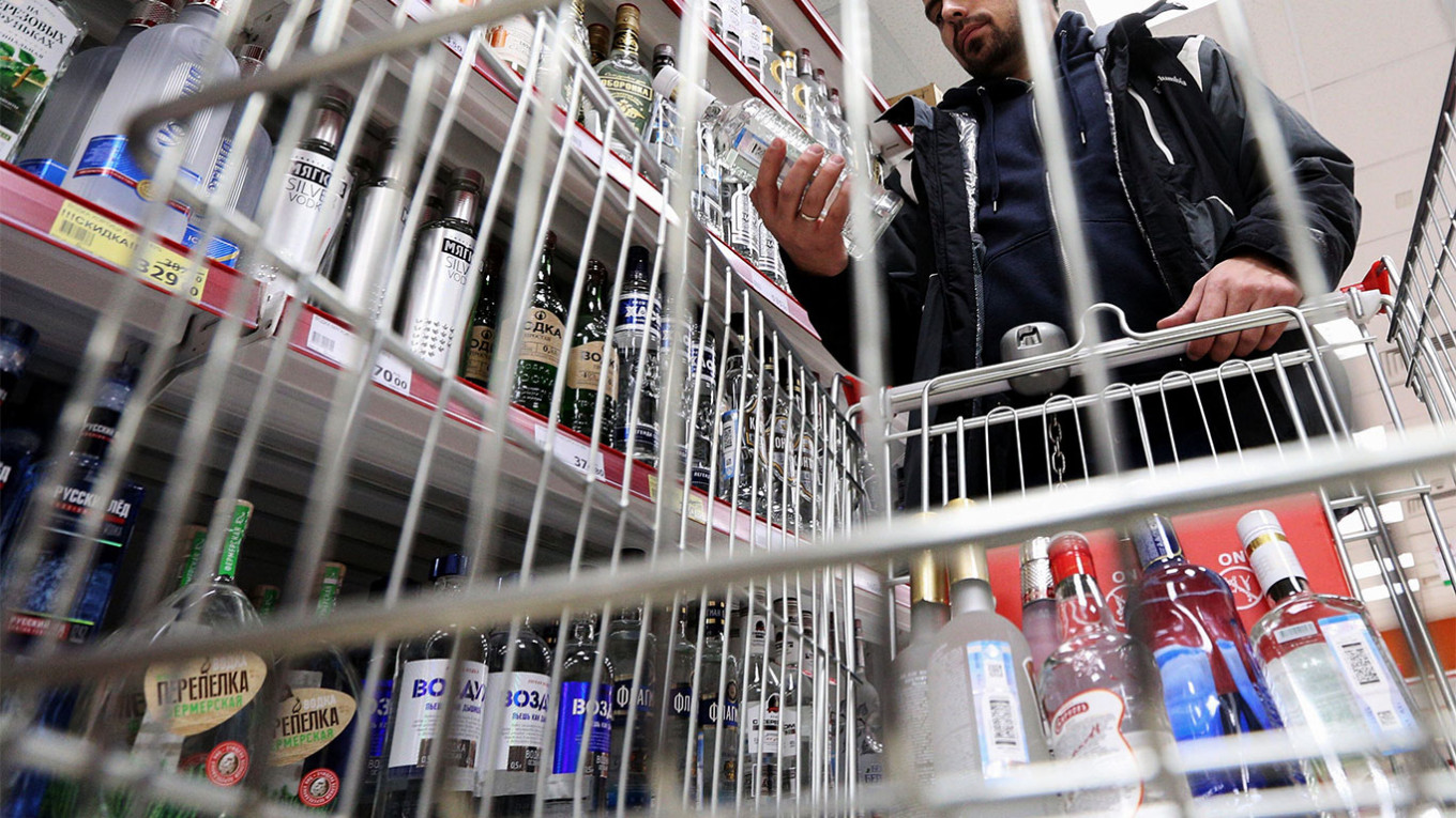 Perakende gıdada satışları düşmeyen tek sektör alkol