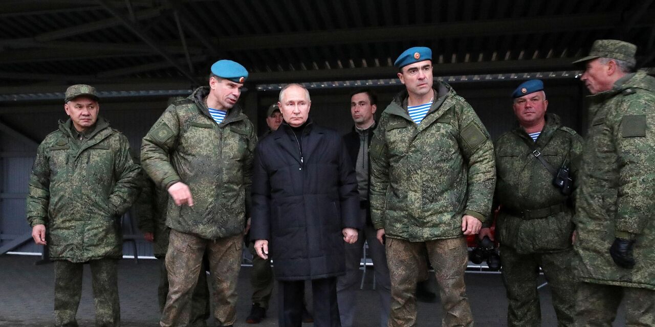 Putin ordunun mevcudunu 170 bin kişi daha arttırdı
