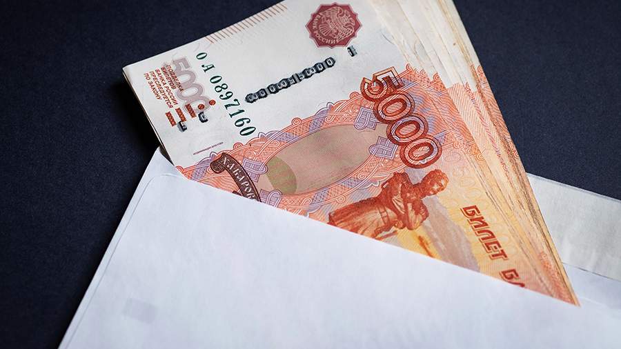 Rusya'da arkadaşının maaşını ifşa etmek işten atma sebebi