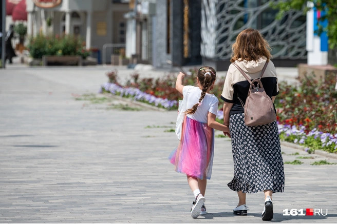 Rusya'da yalnız anne sayısı 5 milyona dayandı